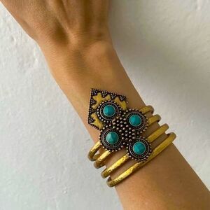 Lucky Brand Gold Tone & Faux Turquoise Boho Cuff Style Bracelet